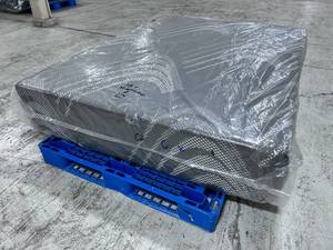 Sound Sleep 12 Soft Hybrid Queen Mattress - MSRP $1299.99 - No Reserve