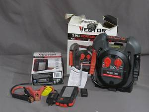 lot 39 image: Mixed Lot Vector Jump Starters