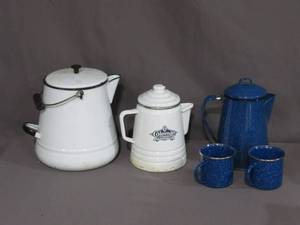 lot 64 image: Mixed Lot of Campfire CoffeeWater Pots