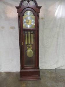 lot 66 image: Ridgeway Grandfather Clock