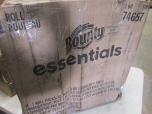 lot 24 image: Box of Bounty Essentials Roll Towel...