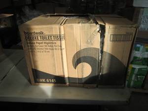 lot 31 image: Case of Boardwalk Deluxe Toilet Tis...