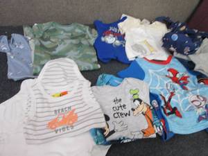 lot 46 image: NWT Assorted Infant Onesies & Outfit...