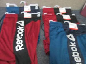 lot 71 image: 5 pr NWT - Small & Medium Mens Ree...
