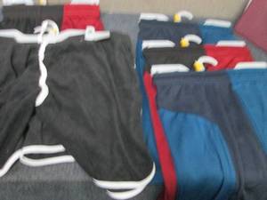 lot 72 image: 5 pr NWT -Large Mens Shorts...