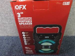 lot 132 image: QFX 3 RECHARGEABLE PARTY SPEAKER ...