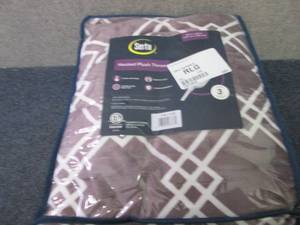 lot 185 image: Serta Printed Plush Heated Throw op...