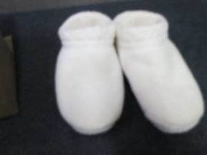 lot 227 image: Muk Luks Womens Rita Full-Fit Wash...
