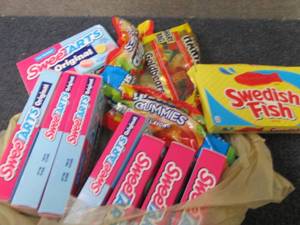 lot 322 image: 12 pks Assorted Candy...
