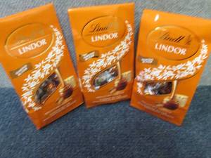 lot 356 image: 3- 5.1 oz Lindt Almond Butter Milk ...