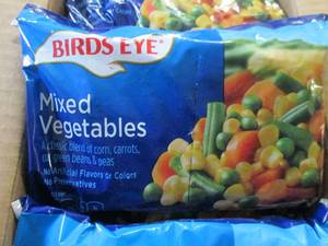 lot 437 image: 12- 16 oz pkg FROZEN Birds Eye Clas...