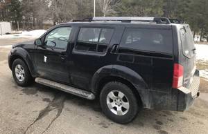 2005 Nissan Pathfinder SE 4x4
