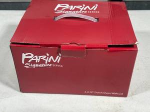 4 Quart Dutch Oven with Lid. New in Box.