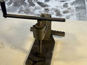 Hand Tapper and Portable Air Tank