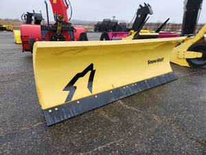 lot 41 image: SnowWolf AlphaPlow 10 Snow Plow Alpha-10.0 with CAT Fusion Mount