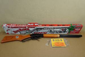 lot 18D image: NEW Daisy Christmas Wish Red Ryder Carbine Air Rifle