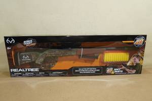 lot 18F image: Realtree Dart Blaster