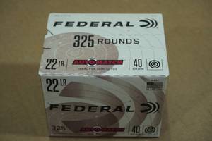 lot 195 image: 325 Federal Automatch .22 LR 40 Gr RN Ammo