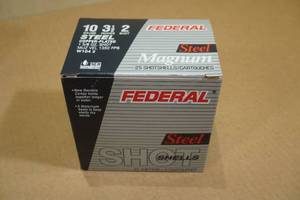 lot 198 image: 25 Federal 10 Gauge 3-12 Magnum Steel 2 Shot Shotshells