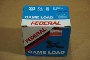 lot 202 image: 25 Federal 20 Gauge 2-34 8 Shot Shotshells