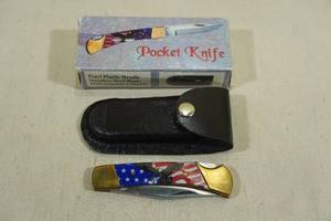 lot 9 image: Pearl Plastic Handle Pocket Knife