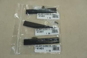 lot 39 image: 3 Uberti Silverboy 41451 Rifle Scope Bases