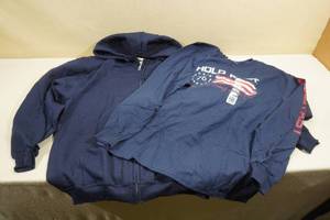 lot 72 image: Hold Fast Zip Up Hoodie and T-Shirt - Mens Large