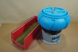 lot 99 image: Midway Tumbler with Media