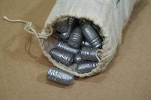 lot 117 image: 100 4570 333 Gr Cast Lead Bullets