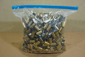 lot 123 image: 800 Empty .45 Auto Casings