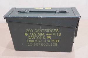 lot 126 image: Vintage Metal 7.62mm Ammo Can