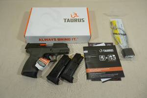lot 1I image: NEW Taurus G3C 9mm Semi-Auto Pistol - 3 Magazines - Olive Drab Green