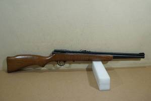 lot 18B image: Vintage Crosman 140 .22 Cal Air Rifle - Recently Resealed