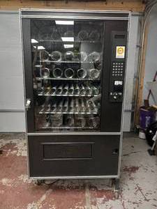 lot 2 image: AUTOMATED MERCHANDISING SYSTEM (AMS) VENDING MACHINE