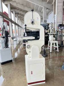 lot 318 image: JET 14 Inch Woodworking Bandsaw
