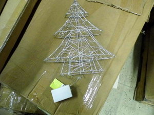 Silver wire Tree Shaped Table Lamp
