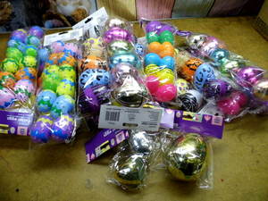 KK Variety lot of Easter misc. May contain (but not limited to items such as) many various easter items for decorating, easter egg hunts, filling baskets, and more, check out each picture for each lot for accurate description.