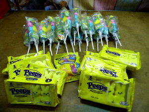 KK Variety lot of Easter misc. May contain (but not limited to items such as) many various easter items for decorating, easter egg hunts, filling baskets, and more, check out each picture for each lot for accurate description.