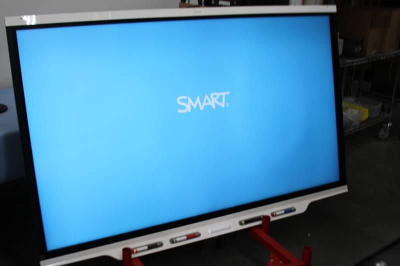 lot 101 image: SMART Board 7075 SBID-7075 Interactive 4K Widescreen Touchscreen 75 Ultra-High Definition UHD LED Display  Monitor & Interactive Accessories