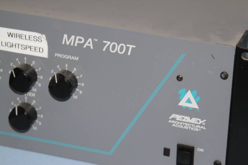lot 127 image: Peavey MPA 700T Modular Series 7-Channel Pro Audio Amplifier  Mixer  Preamplifier