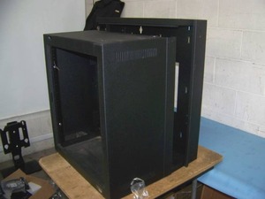lot 82 image: Middle Atlantic EWR-12-17 Wall Mount Audio Video Computer Equipment Swing-Out Wall Rack