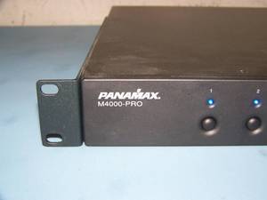 lot 92 image: Panamax M4000-PRO Single Rack Space 15-Amp 8-Outlet 3 BlueBOLT Power Conditioner & Distribution