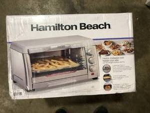 Hamilton Beach 1400 W 6-Slice Stainless Steel Toaster Oven with Quantum Air Fry Technology   Customer Returns See Pictures