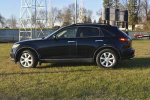 2004 INFINITI FX35 4dr AWD