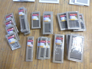 lot 25 image: 20 Truaire Floor Registers
