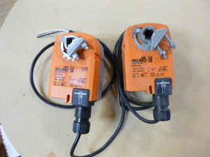 lot 53 image: 2 Belimo Damper Actuators