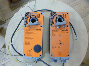 lot 65 image: 2 Belimo Damper Actuators