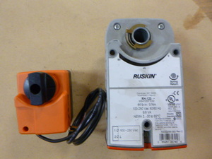 lot 69 image: Damper and Valve Actuators
