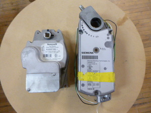 lot 70 image: Actuators
