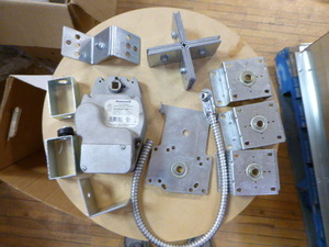 lot 84 image: 1 Honey Damper Actuator